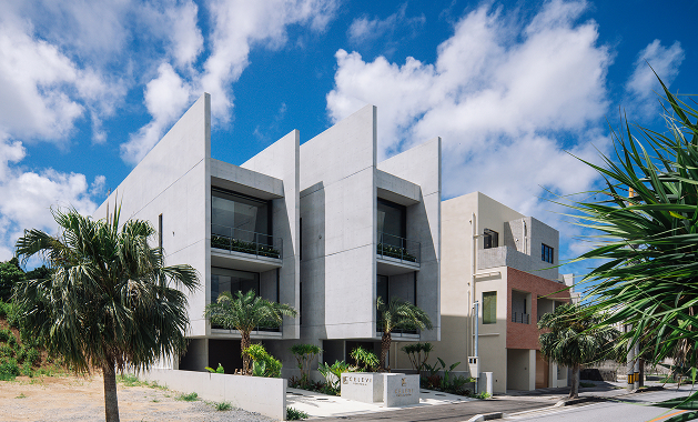 建物エントランス・外観近景